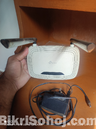 TP-LINK Router WR841N